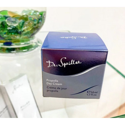 Дневной крем с прополисом для жирной кожи Dr. Spiller Propolis Day Cream